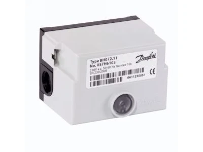 Блок розжига Danfoss BHO72.11 (057H6103) для двухступенчатых горелок и теплогенераторов, артикул 057H6103