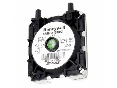Реле давления дыма Honeywell C6065A1010 для котлов Baxi, диапазон 0.9-6 мбар, артикул 5617550