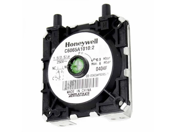 Реле давления дыма Honeywell C6065A1010 для котлов Baxi, диапазон 0.9-6 мбар, артикул 5617550