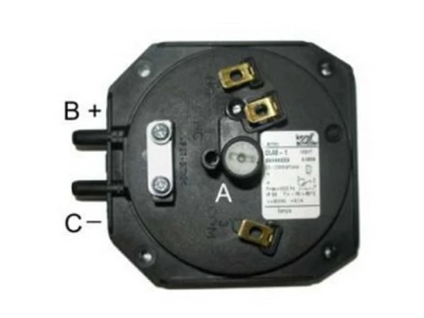 Реле давления воздуха Kromschroder 0700.95.60.00 для котлов Termet MiniMax Dynamic Turbo (255 Pa)
